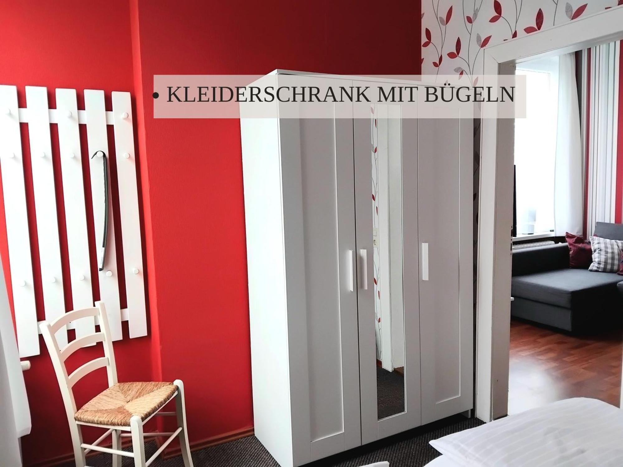 Haus Krabbe Apartments, Zentral Gelegen Im Idyllischen Nordseeort Zwischen Bremerhaven Und Cuxhaven, Hunde Kostenfrei Willkommen, Hauseigene Kostenfreie Parkplaetze Времен Екстер'єр фото